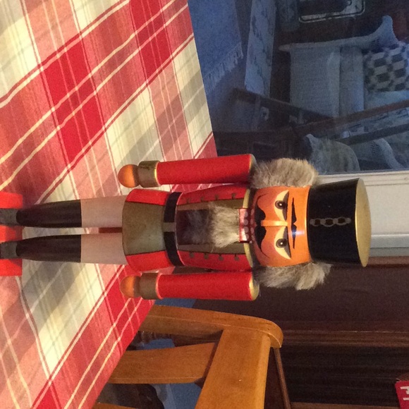 Vtg German Nutcracker 15” Soldier Moving mouth. - Picture 6 of 9